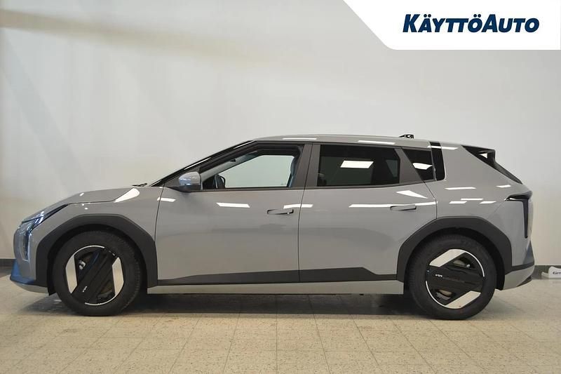 Uusi Kia EV4 Premium 150 kW (204 HP) 2026 Harmaa Viistoperä