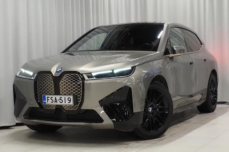 Käytetty BMW iX 455 kW (619 HP) 2023 Katumaasturi