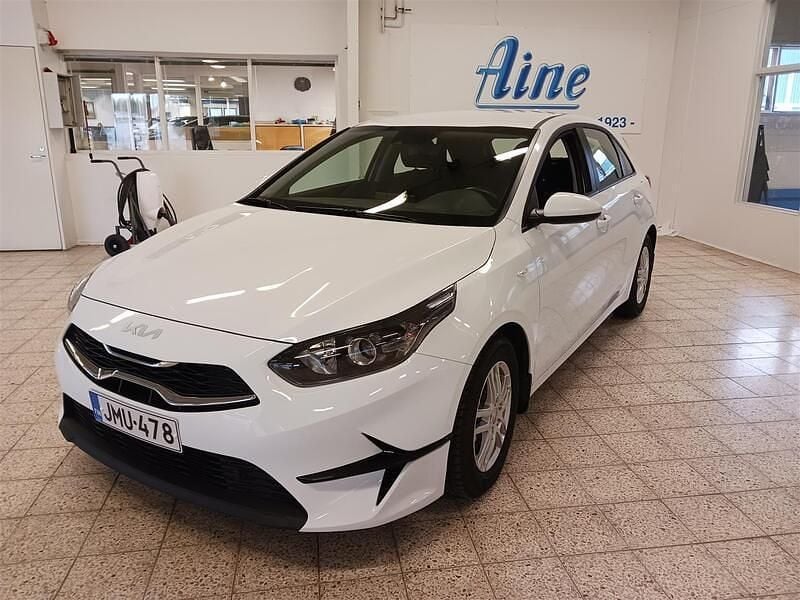 Valkoinen Käytetty 2022 Kia Ceed LX Viistoperä | 14 490 € (Hyvä tarjous) - Kuva 1/4