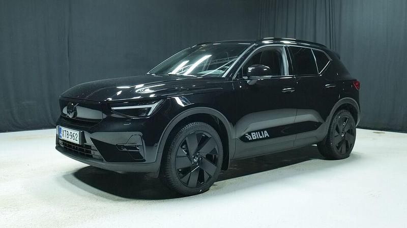 Musta Käytetty 2025 Volvo EX40 Performance Katumaasturi | 54 700 € (Perustarjous) - Kuva 1/3
