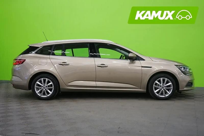 Käytetty Renault Mégane GrandTour Zen 132 HP (97 kW) 2016 Farmari