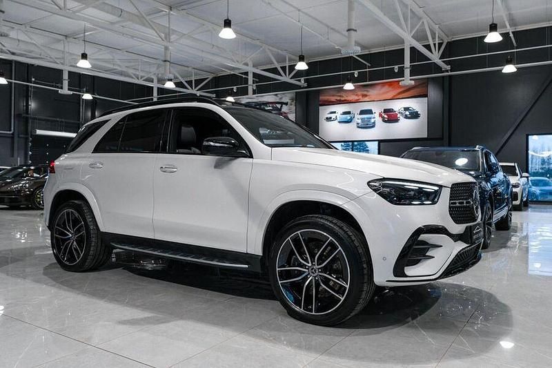 Käytetty Mercedes GLE400 AMG 252 HP (185 kW) 2024 Katumaasturi