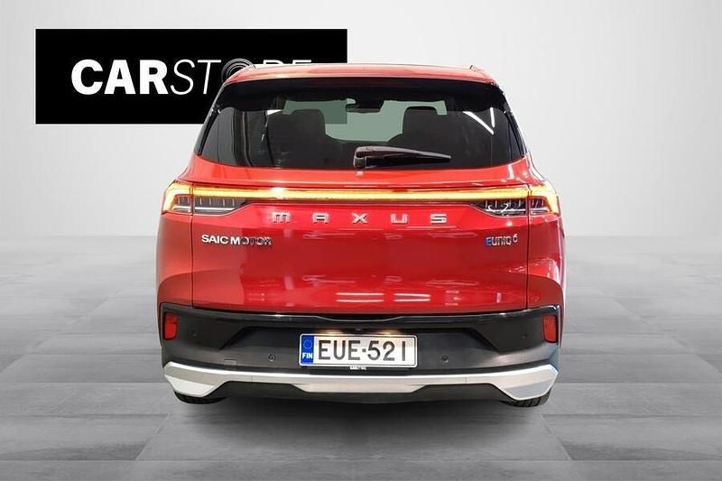 Käytetty Maxus D60e 130 kW (177 HP) 2022 Katumaasturi