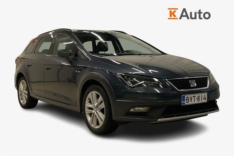 Käytetty Seat Leon X-Perience 4Drive 150 HP (110 kW) 2019 Harmaa Farmari