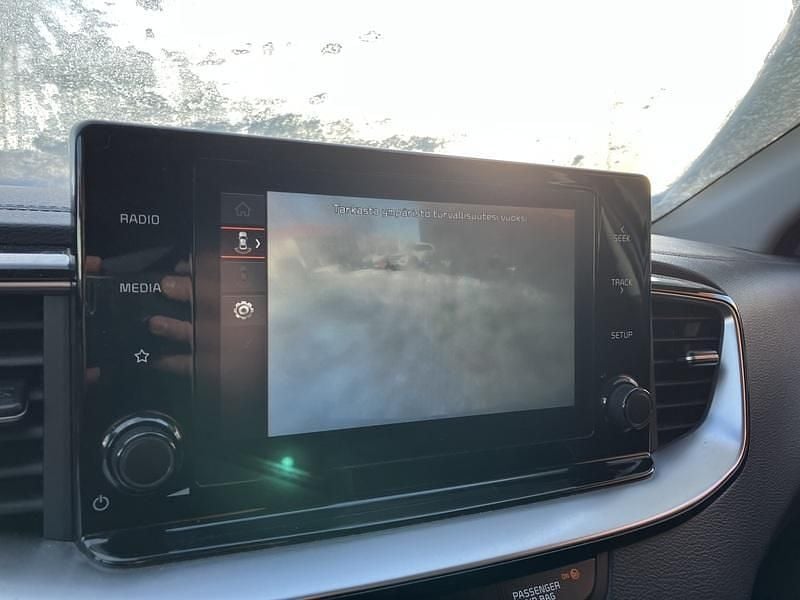 Käytetty Kia Ceed Premium 160 HP (117 kW) 2022 Viistoperä