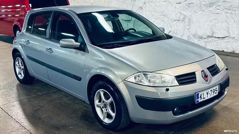 Käytetty 2003 Renault Mégane II Viistoperä | 1 900 € - Kuva 1/4