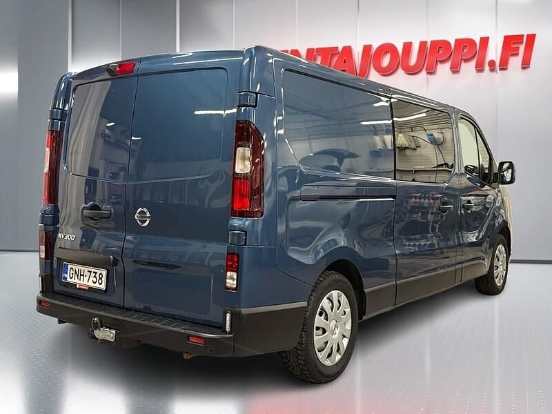 Käytetty Nissan NV300 125 HP (91 kW) 2019 Sininen Van