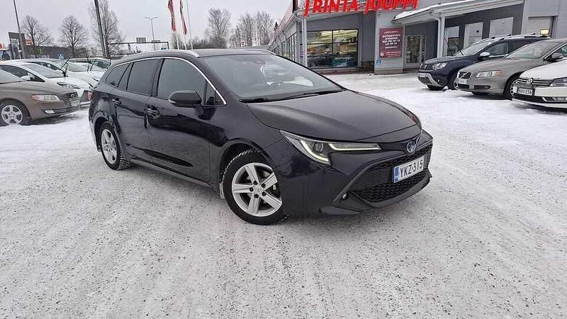 Käytetty Toyota Corolla Edition 122 HP (89 kW) 2022 Farmari