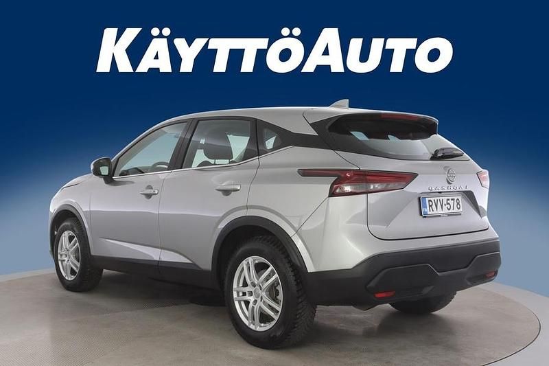 Käytetty Nissan Qashqai Acenta 158 HP (116 kW) 2024 Hopea Katumaasturi