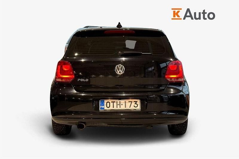 Käytetty VW Polo Comfortline 90 HP (66 kW) 2012 Viistoperä