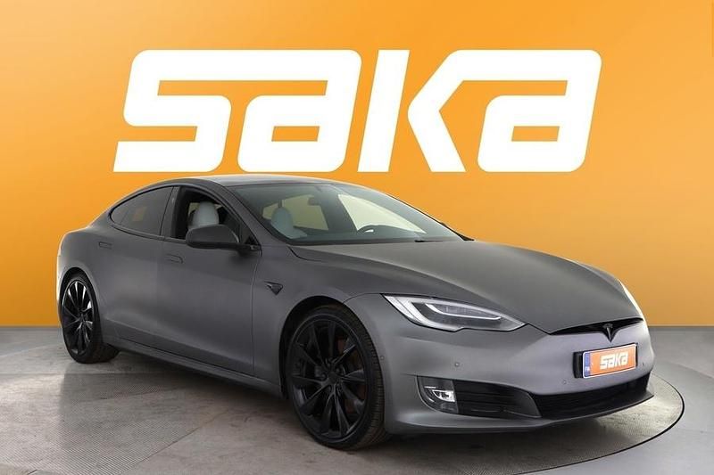 Käytetty 2020 Tesla Model S Viistoperä | 36 900 € - Kuva 1/3