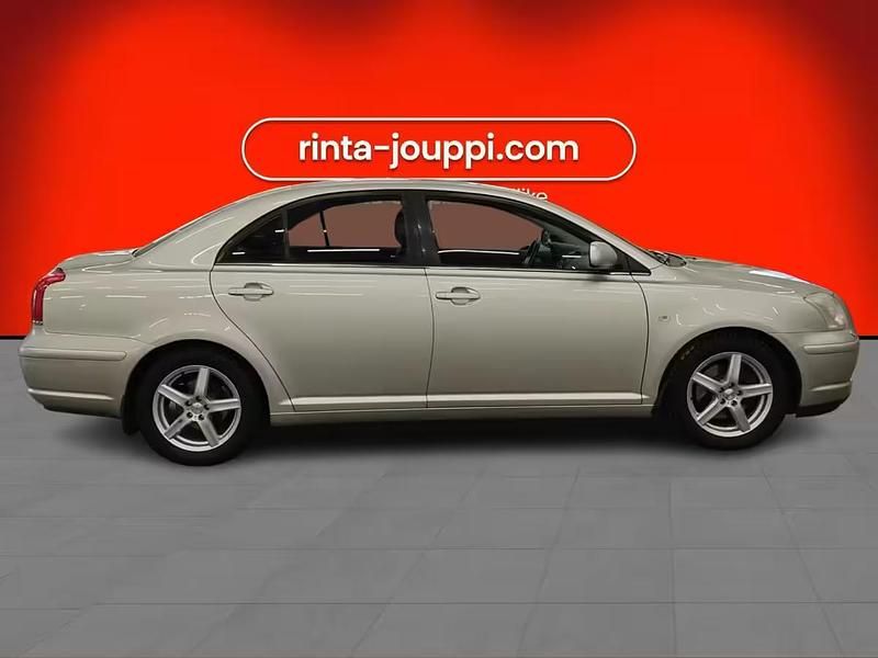 Käytetty Toyota Avensis Business Edition 2005