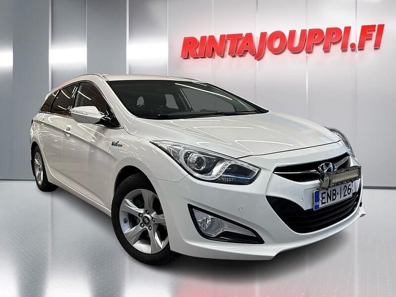 Käytetty Hyundai i40 Comfort 135 HP (99 kW) 2015 Farmari