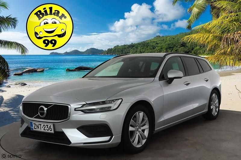 Käytetty Volvo V60 Momentum 190 HP (139 kW) 2019 Farmari