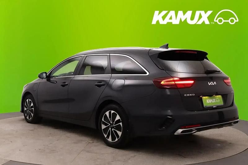 Käytetty Kia Ceed Sportswagon Premium 140 HP (102 kW) 2024 Hopea / harmaa Farmari