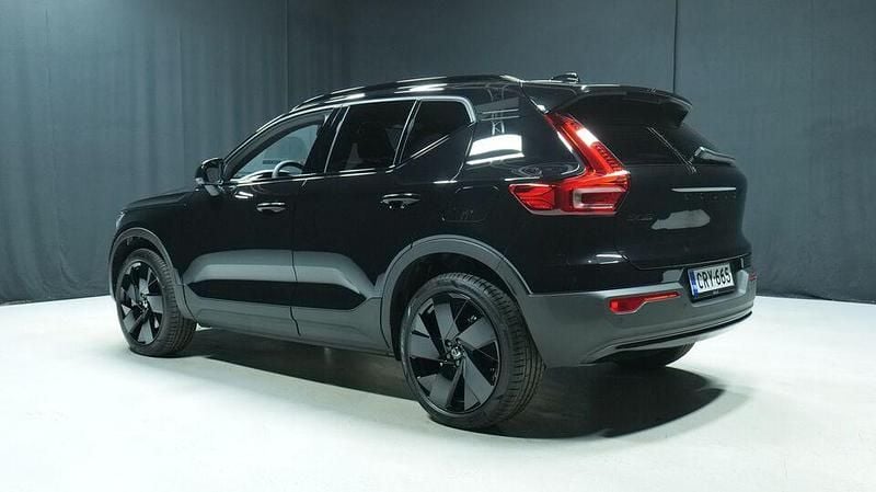 Uusi Volvo EX40 Plus 185 kW (252 HP) 2025 Katumaasturi