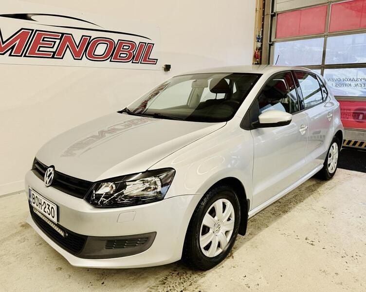 Käytetty VW Polo Trendline 69 HP (50 kW) 2010 Viistoperä