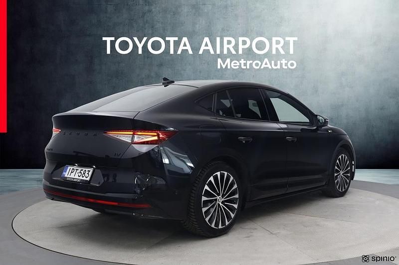 Käytetty Skoda Enyaq iV RS 219 kW (299 HP) 2022 Musta Katumaasturi