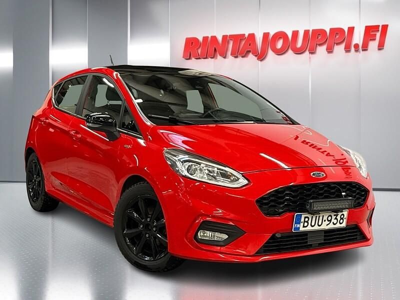 Käytetty Ford Fiesta ST-Line 101 HP (74 kW) 2018 Punainen Viistoperä