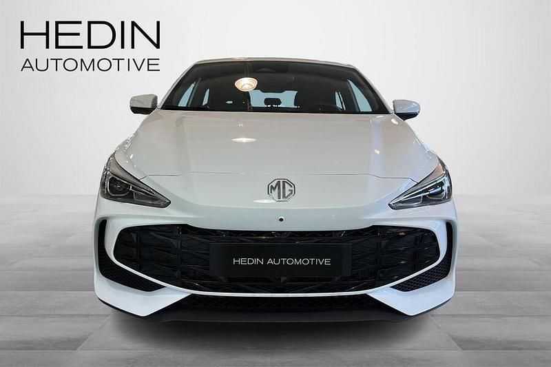 Uusi MG MG3 Luxury 194 HP (142 kW) 2025 Viistoperä