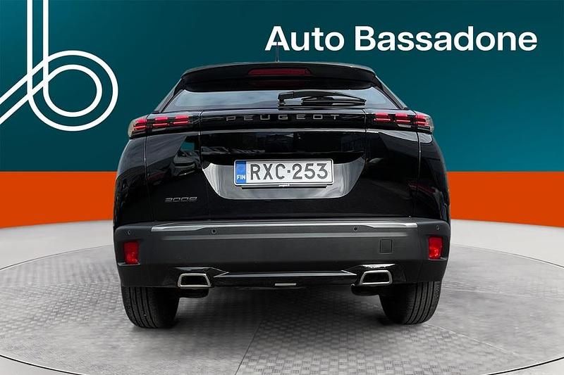 Käytetty Peugeot 2008 Active 131 HP (96 kW) 2024 Katumaasturi