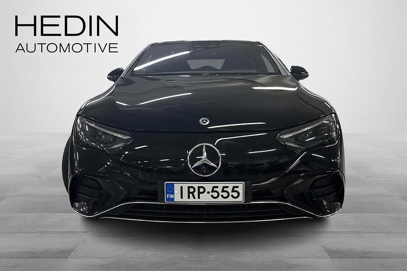 Käytetty Mercedes EQE350 AMG 214 kW (292 HP) 2023 Musta Sedan