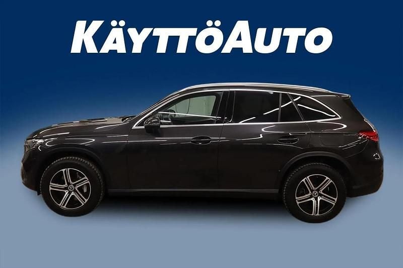 Käytetty Mercedes GLC300e 313 HP (230 kW) 2023 Harmaa Katumaasturi