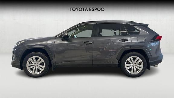Käytetty Toyota RAV4 Active 176 HP (129 kW) 2021 Harmaa Katumaasturi
