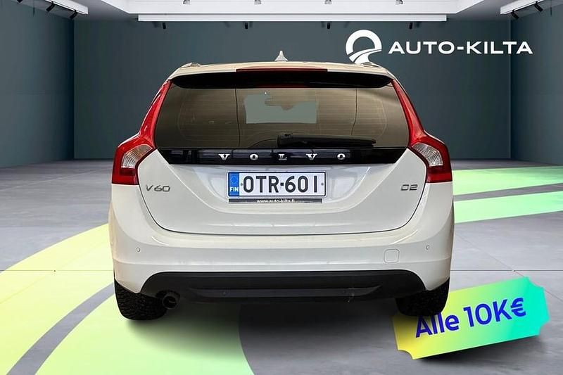 Käytetty Volvo V60 Business Edition 114 HP (83 kW) 2013 Valkoinen Farmari