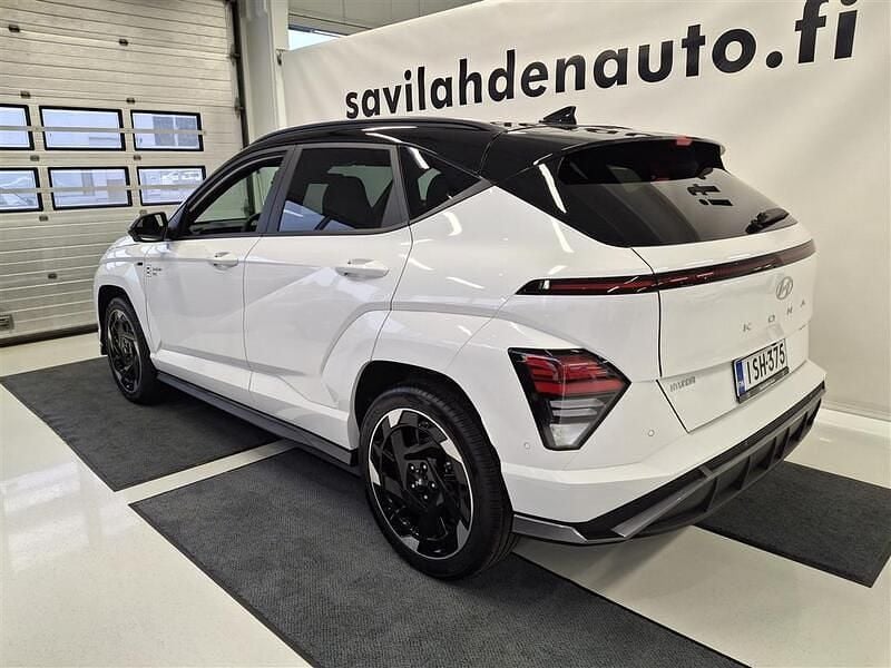 Käytetty Hyundai Kona N Line 160 kW (218 HP) 2025 Valkoinen Katumaasturi