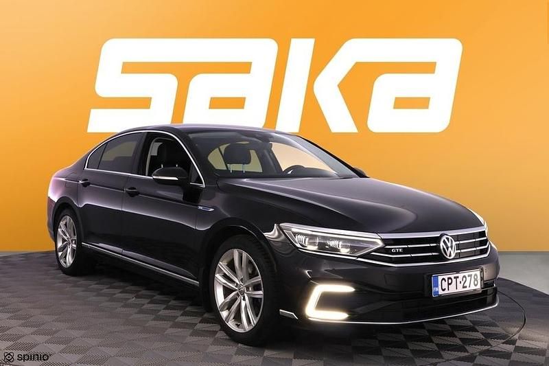 Käytetty 2020 VW Passat GTE Sedan | 17 490 € (Perustarjous) - Kuva 1/3
