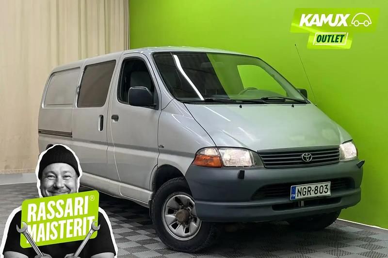 Hopea / harmaa Käytetty 2006 Toyota HiAce Van | 5 900 € (Supertarjous) - Kuva 1/4