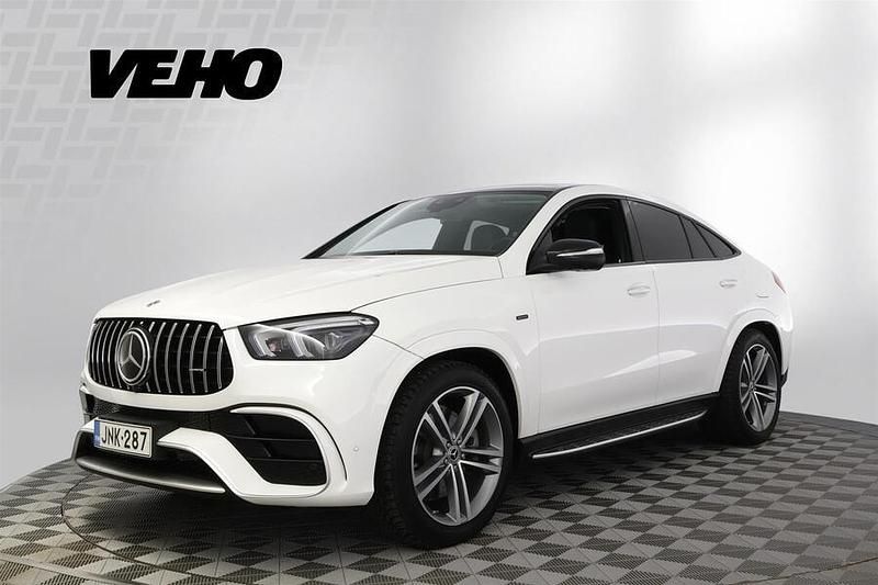 Valkoinen Käytetty 2021 Mercedes GLE63 AMG AMG Coupe - kaksiovinen | 69 900 € - Kuva 1/4