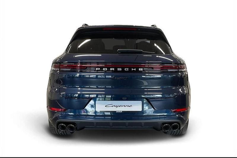 Uusi Porsche Cayenne 471 HP (346 kW) 2025 Sininen Katumaasturi