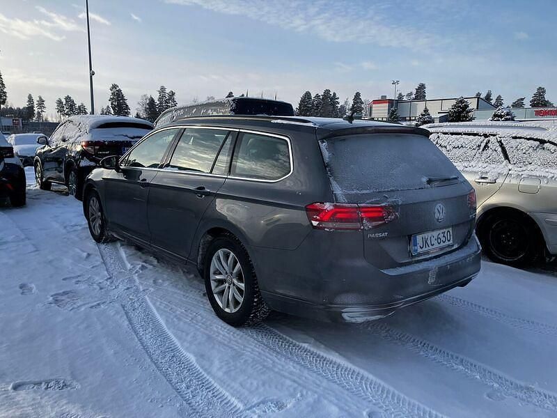 Käytetty VW Passat Comfortline 120 HP (88 kW) 2017 Farmari