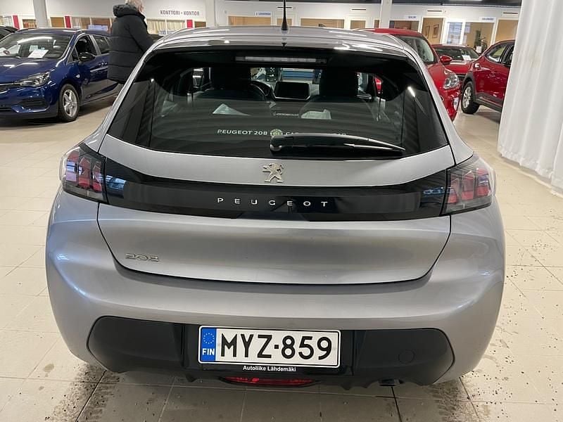 Käytetty Peugeot 208 Active 101 HP (74 kW) 2021 Harmaa Viistoperä