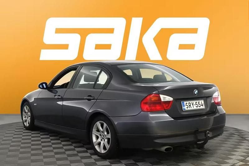 Käytetty BMW 318 143 HP (105 kW) 2008 Sedan