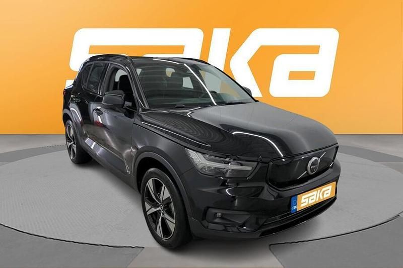 Käytetty 2021 Volvo XC40 Business Edition Katumaasturi | 31 900 € (Perustarjous) - Kuva 1/4
