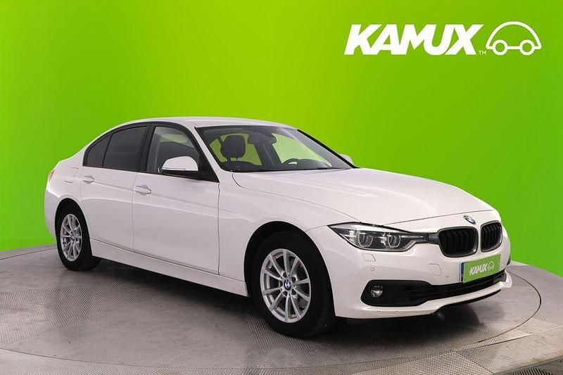 Käytetty 2017 BMW 320 Exclusive Sedan | 21 900 € (Hyvä tarjous) - Kuva 1/3