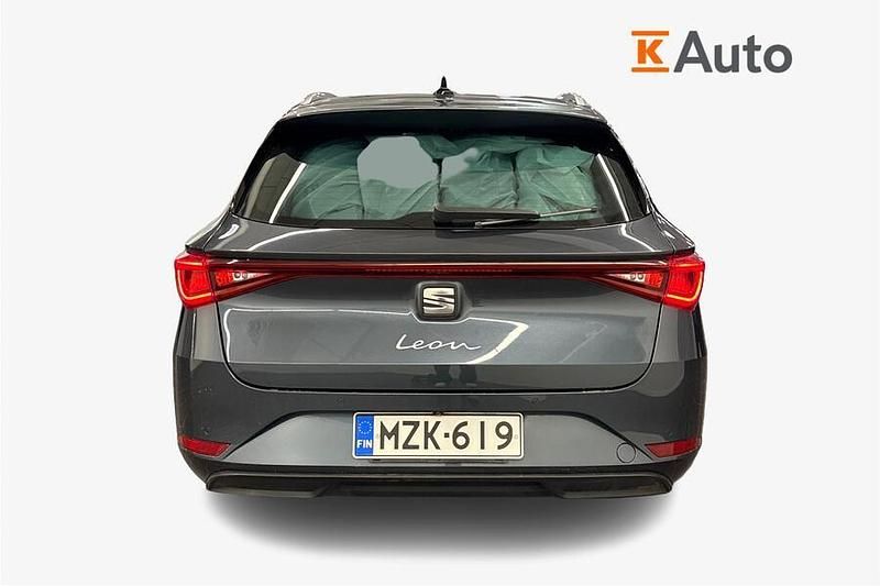 Käytetty Seat Leon XCELLENCE 150 HP (110 kW) 2022 Met. harmaa Farmari