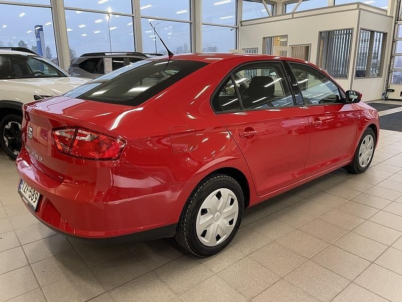 Käytetty Seat Toledo Reference 86 HP (63 kW) 2014 Punainen Sedan