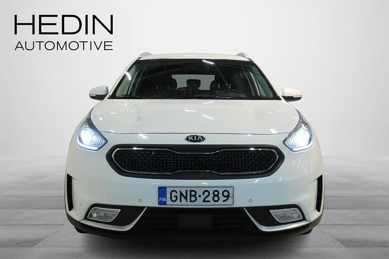 Käytetty Kia Niro EX 105 HP (77 kW) 2018 Valkoinen Katumaasturi