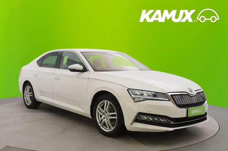 Käytetty Skoda Superb Style 156 HP (114 kW) 2020 Valkoinen Sedan