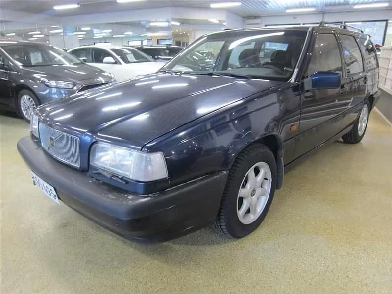 Sininen Käytetty 1996 Volvo 850 Farmari | 2 400 € - Kuva 1/4