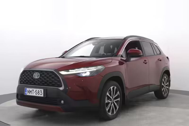 Met. punainen Käytetty 2022 Toyota Corolla Cross Edition Katumaasturi | 33 450 € - Kuva 1/4