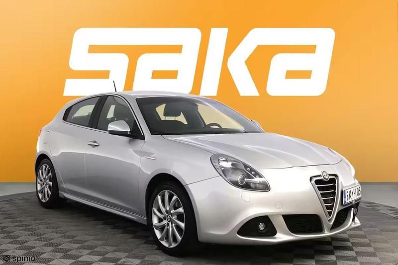 Käytetty 2013 Alfa Romeo Giulietta Viistoperä | 8 800 € (Perustarjous) - Kuva 1/4