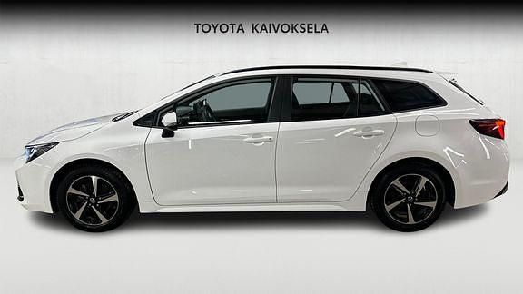 Käytetty Toyota Corolla Active 138 HP (101 kW) 2023 Valkoinen Farmari