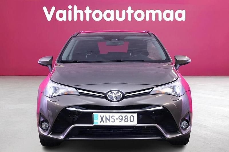 Käytetty Toyota Avensis Multidrive S 147 HP (108 kW) 2016 Farmari