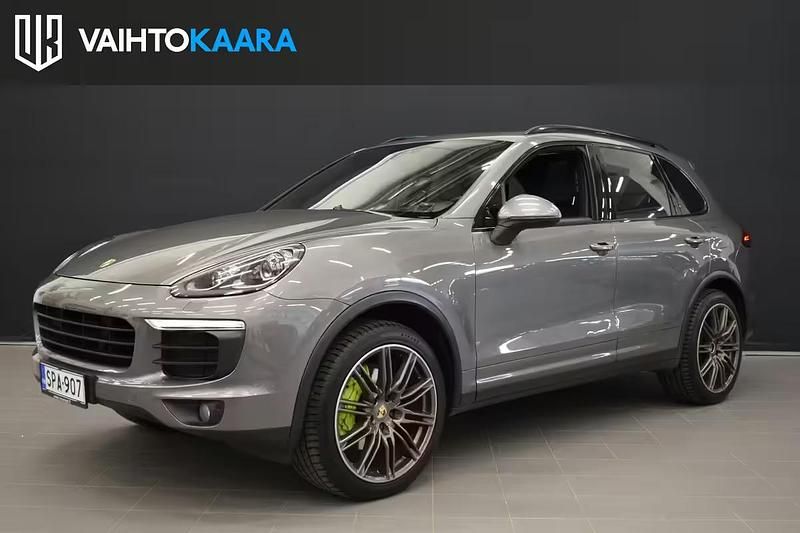 Käytetty 2015 Porsche Cayenne Katumaasturi | 22 900 € - Kuva 1/3