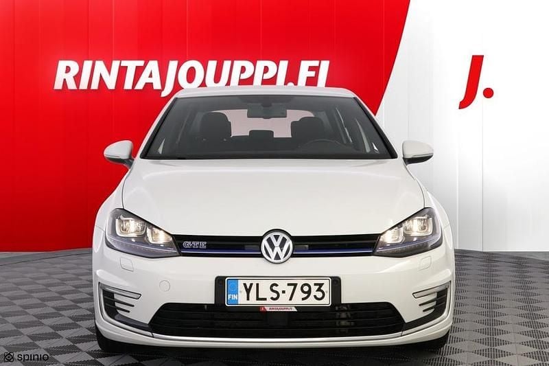 Käytetty VW Golf VII GTE 204 HP (150 kW) 2016 Valkoinen Viistoperä